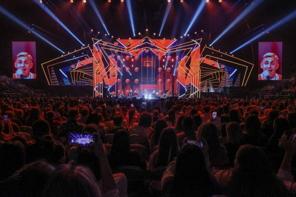 НОВАЯ ПЕСНЯ ГОДА 2025